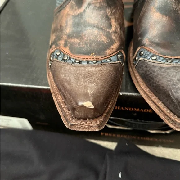 Freebird Rustic Brown and Black Boots - Picture 6 of 8